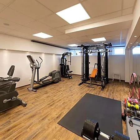 Erdmann - Garni Hotel 4*